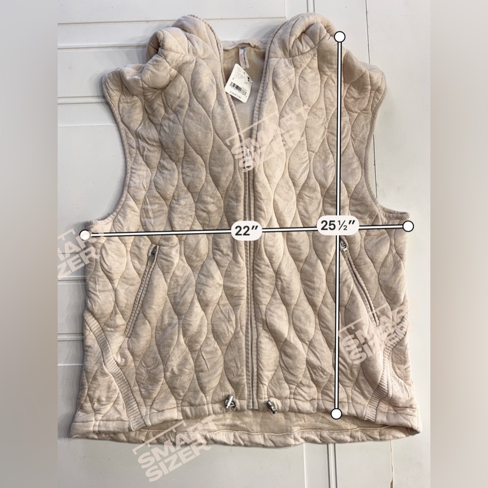 FP Movement NWT Dream Big Sz S Cream Quilted Sleeveless Zip Up Hoodie Sweatshirt - Picture 5 of 7